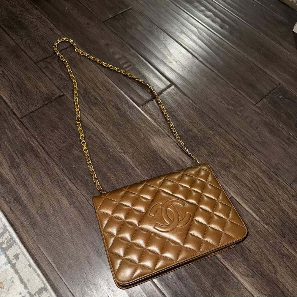 CC Tan Quilted Crossbody Bag - Picture 8 of 15